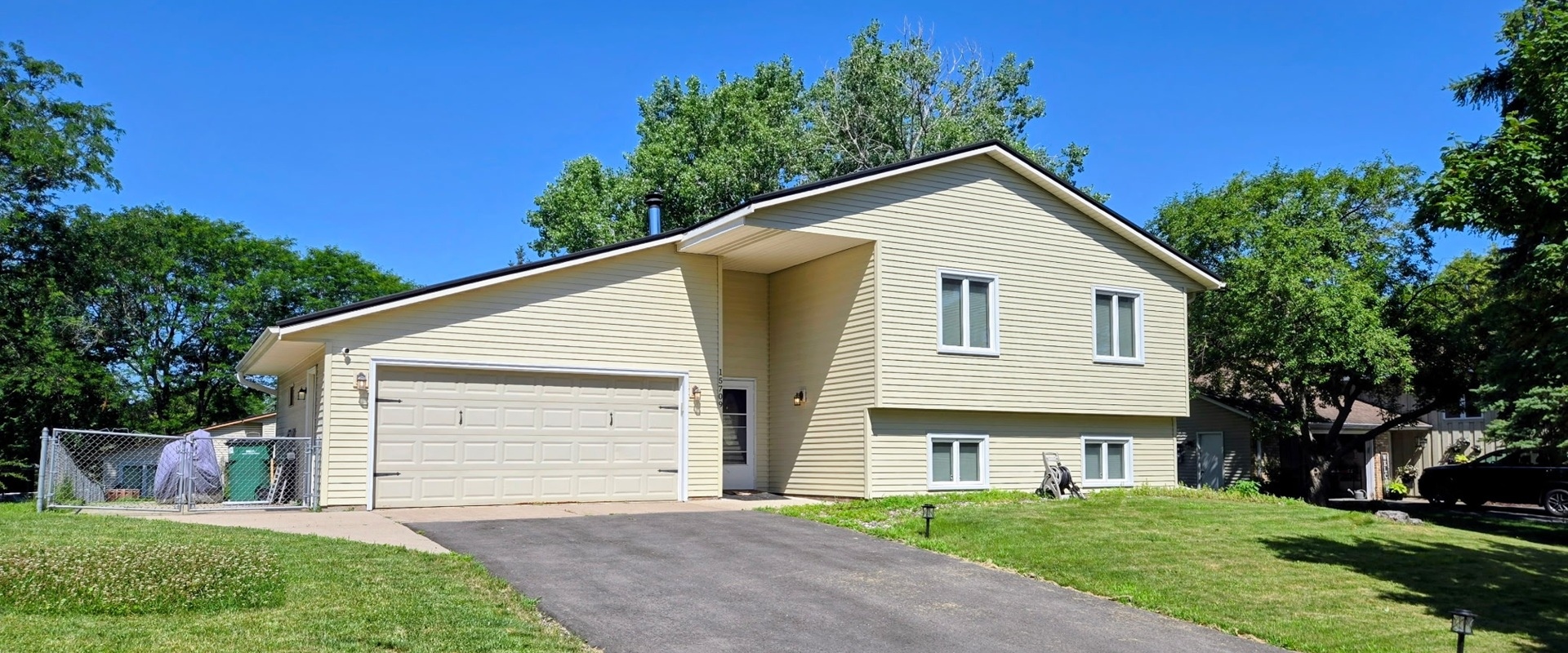 Apple Valley Steel Siding & Roofing Replacement Project